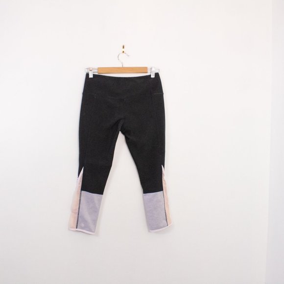 MPG Cropped Leggings - Picture 4 of 6